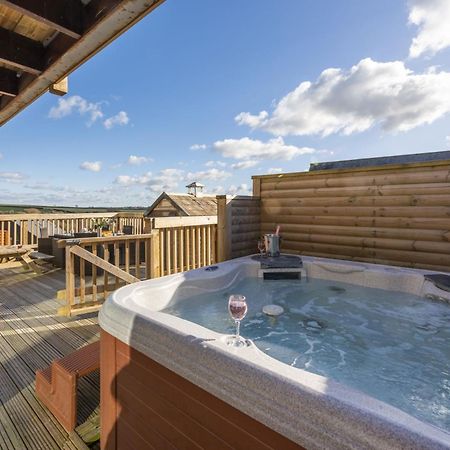 Lodge 40, Retallack Resort & Spa St Columb Major Ngoại thất bức ảnh